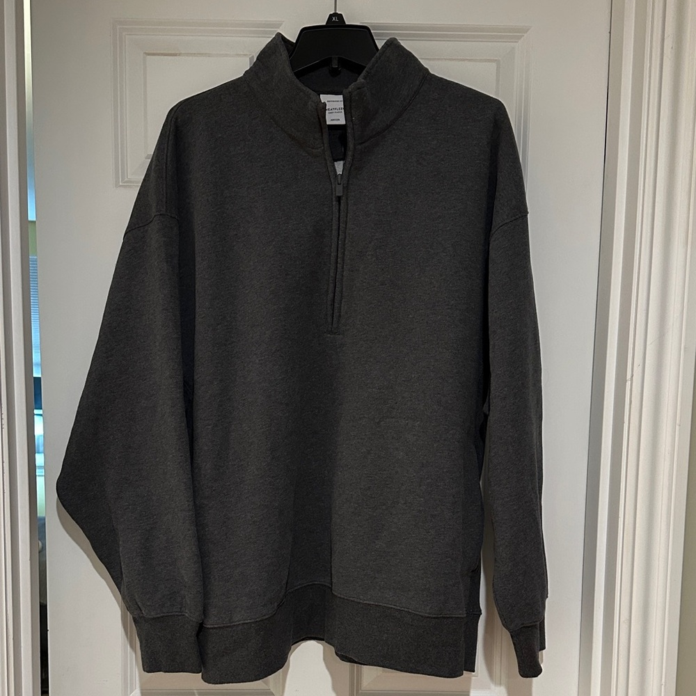 NWT Aritzia Sweatfleece Boyfriend Fit Oversized Dark Gray Quarterzip